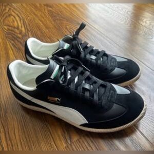New Mens 8.5 woman’s 9-9.5 PUMA Super Liga Og Sneaker marshmallow running shoe
